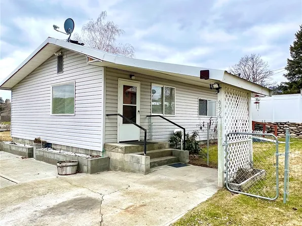 936 4th Avenue S, Okanogan, WA 98840