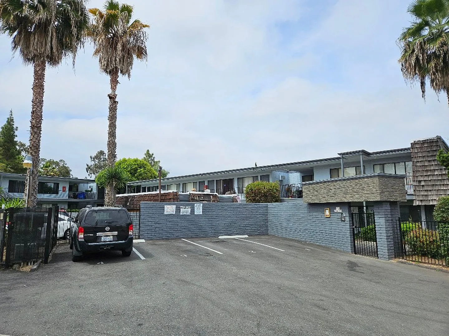 x 9721 Dale Ave — Photo 3