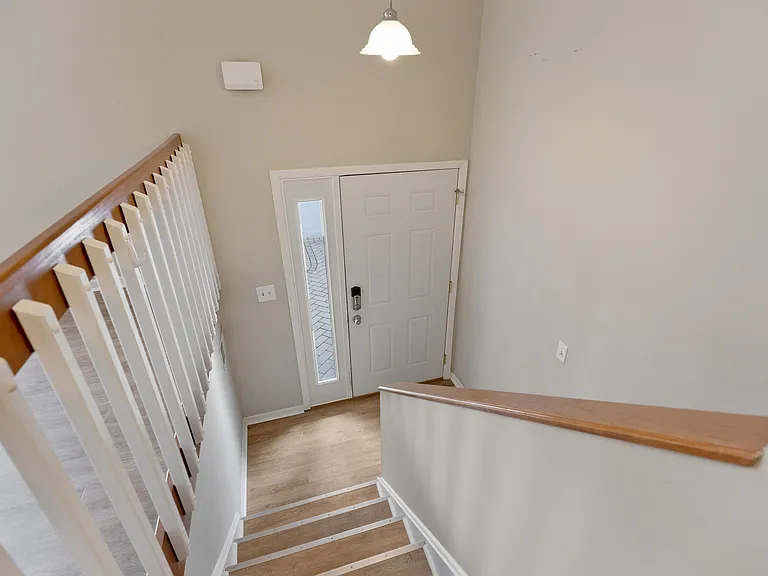 332 Park Ridge Ln #5-B — Photo 3