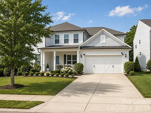 2052 Angel Oak Dr Photo 1