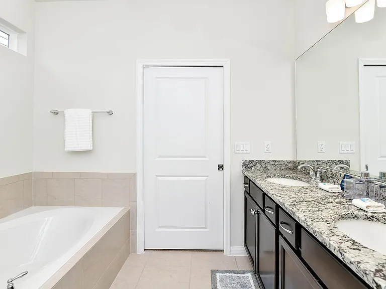 4229 Lana Ave — Photo 27