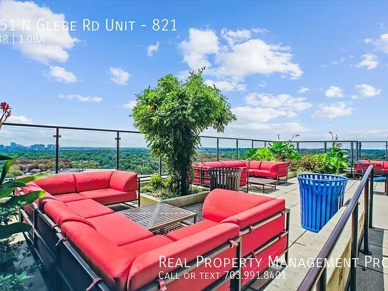 851 N Glebe Rd #821 — Photo 58