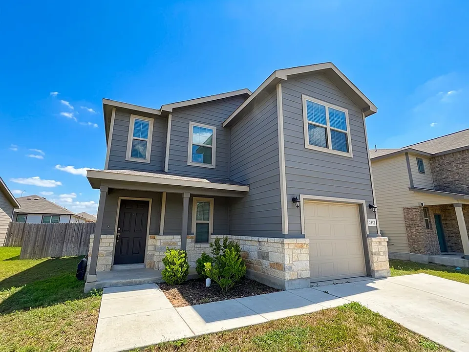 2432 Ayers Dr