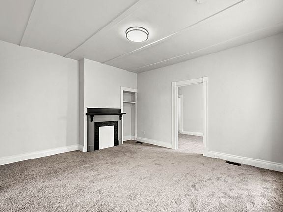 2nd image of 404-406 Boggs Ave
