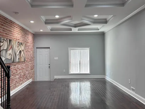 3124 E Baltimore St, Baltimore, MD 21224