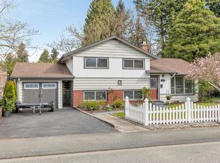 33715 Mayfair Ave, Abbotsford, BC V2S 1P7