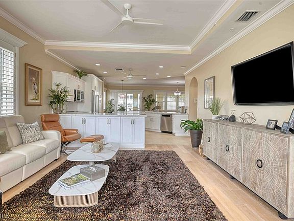 4th image of 14354 Harbour Links Ct #3B