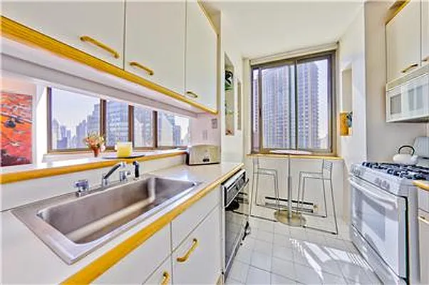 Sold by (Legacy) Elegran | media 29
