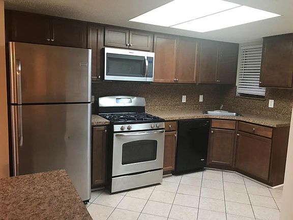3rd image of 2162 Palmyra Dr