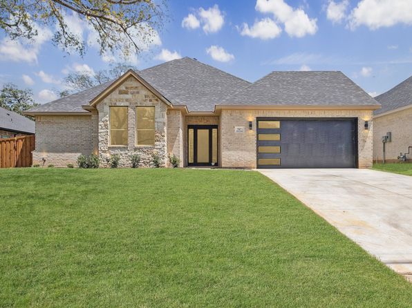 Home for Sale in Arlington TX