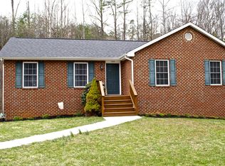 1069 High St, Salem, VA 24153