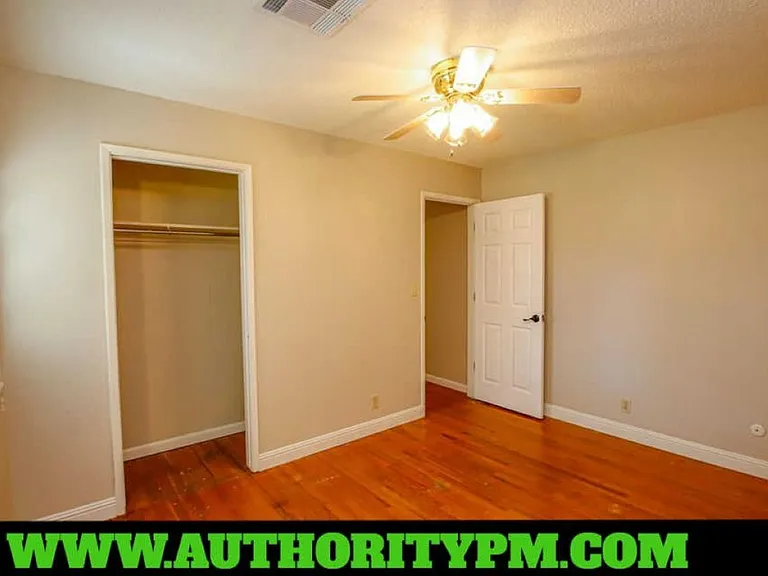 2129 Comet St — Photo 10