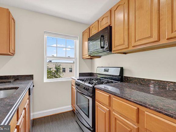 2nd image of 3868 9th St SE APT 301