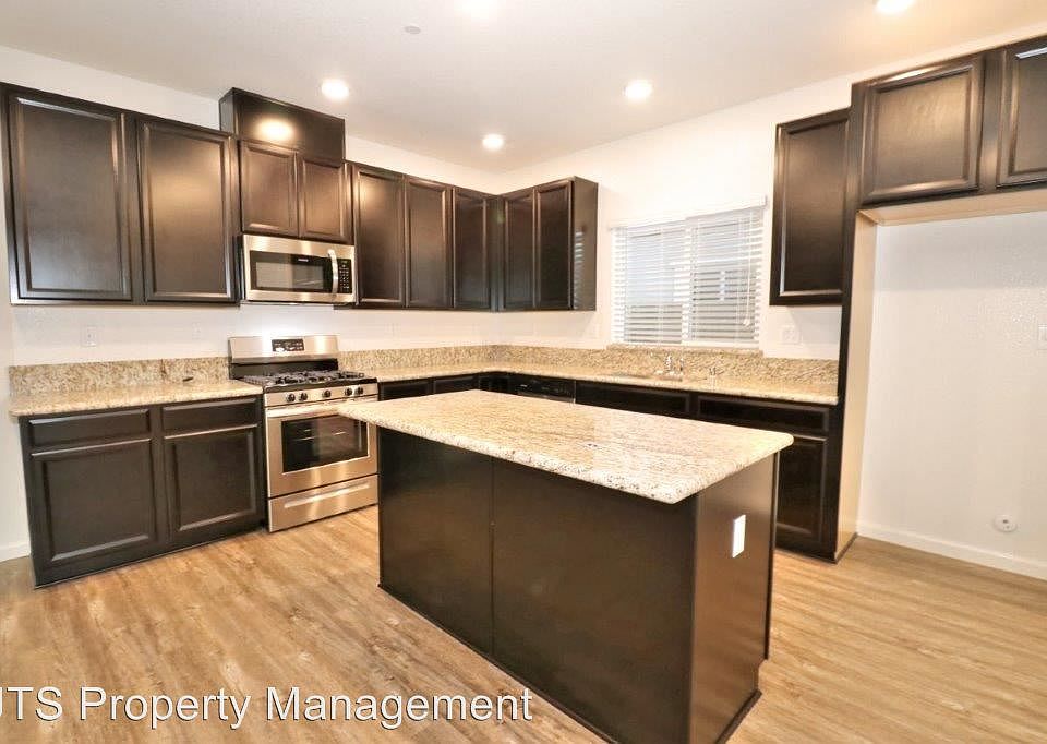 1st image of 7121 Corvus Cir