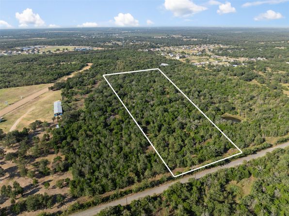 R32881 McDonald Ln W, Cedar Creek, TX 78612