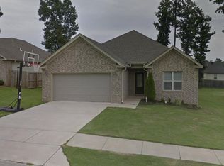 106 Sahalee Cv, Haskell, AR 72015