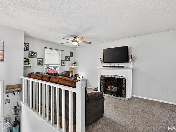 5th image of 3836 Birch Dr