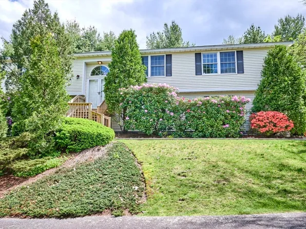 14 Amanda Way, Peabody, MA 01960