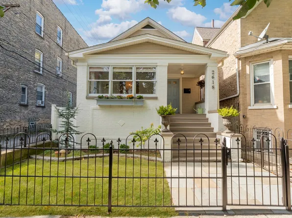 2618 N Sawyer Ave, Chicago, IL 60647
