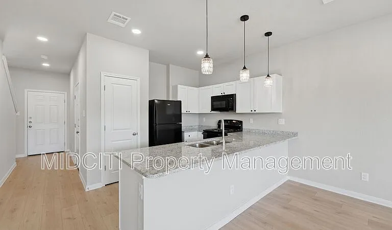 7210 John Palmer Dr #101 — Photo 10