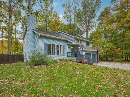 1623 N Limestone Dr, Ellettsville, IN 47429