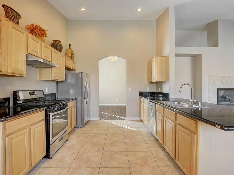 11156 Dell Cliffs Ct — Photo 14