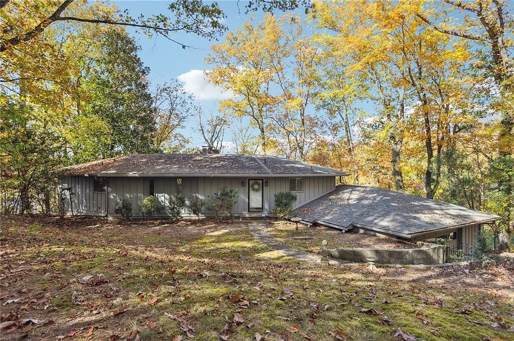 814 Lakeshore Dr, Berkeley Lake, GA 30096 Zillow