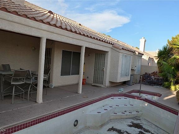 4th image of 1821 Camino Carlos Rey