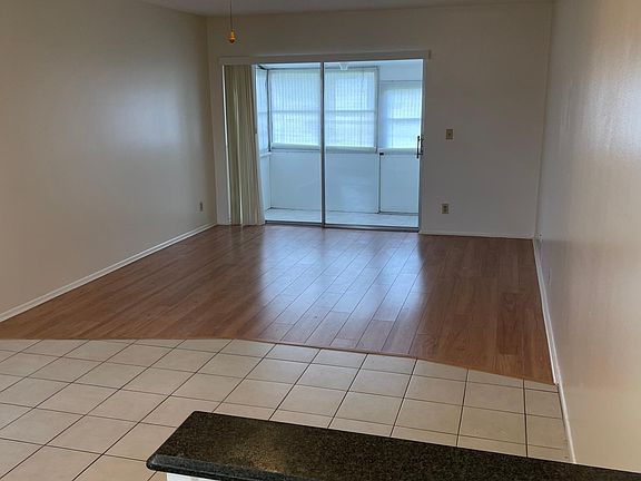 2nd image of 2727 Dudley Dr W APT I