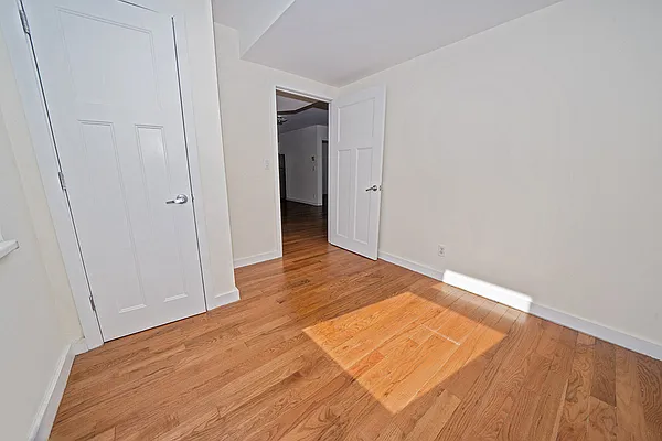 Rented by Level Group | media 9