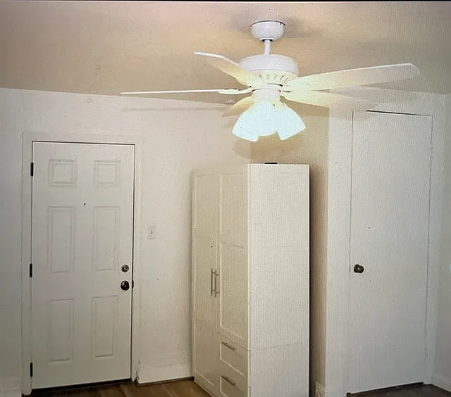 812B Cleveland St #812B — Photo 5