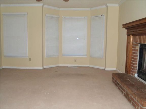 4th image of 2620 Brookwest Ln SW