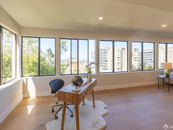 3rd image of 2160 Pacific Ave APT 2