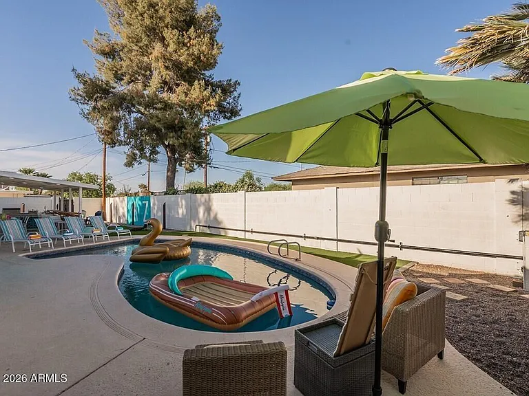 3302 E Turquoise Ave — Photo 46