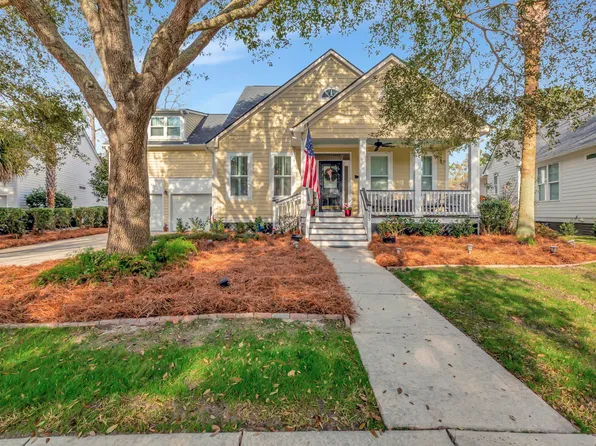 1075 Barfield St, Charleston, SC 29492