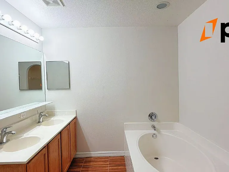 5328 Michael Dr — Photo 21