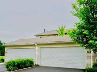 323 Dogwood Ter, Buffalo Grove, IL 60089