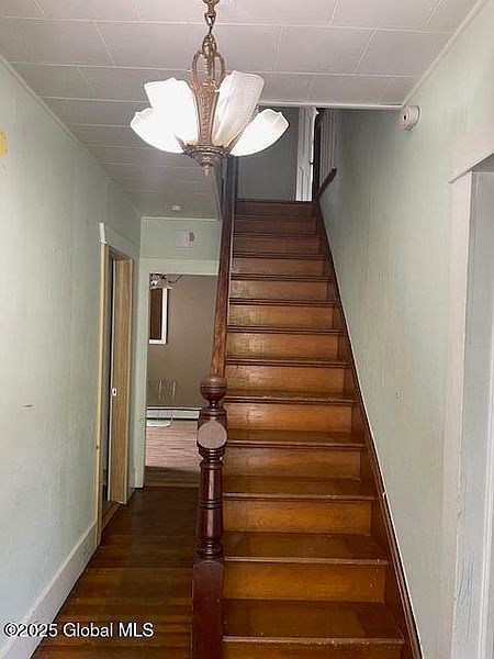 5th image of 78 Bross Street