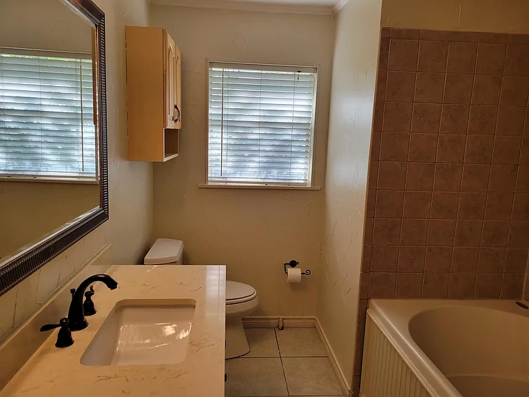 3159 Southlake Park Dr — Photo 8