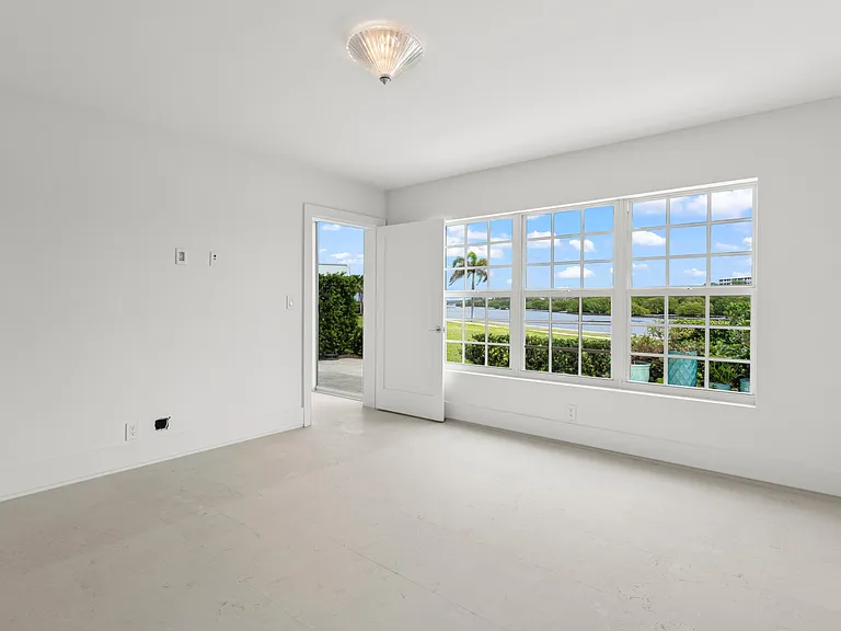2185 Ibis Isle Rd #1 — Photo 18