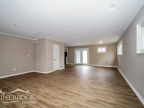 5th image of 4958 Folger Dr