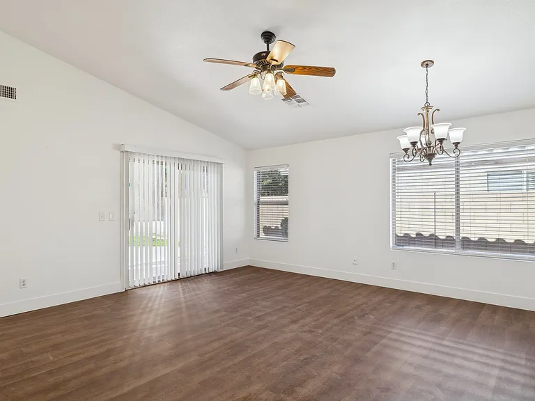 N San Benito Dr — Photo 15