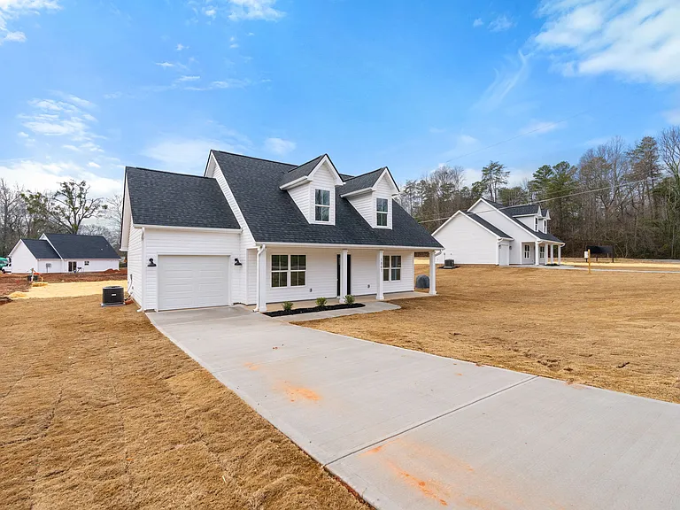 1861 Reid School Rd — Photo 3