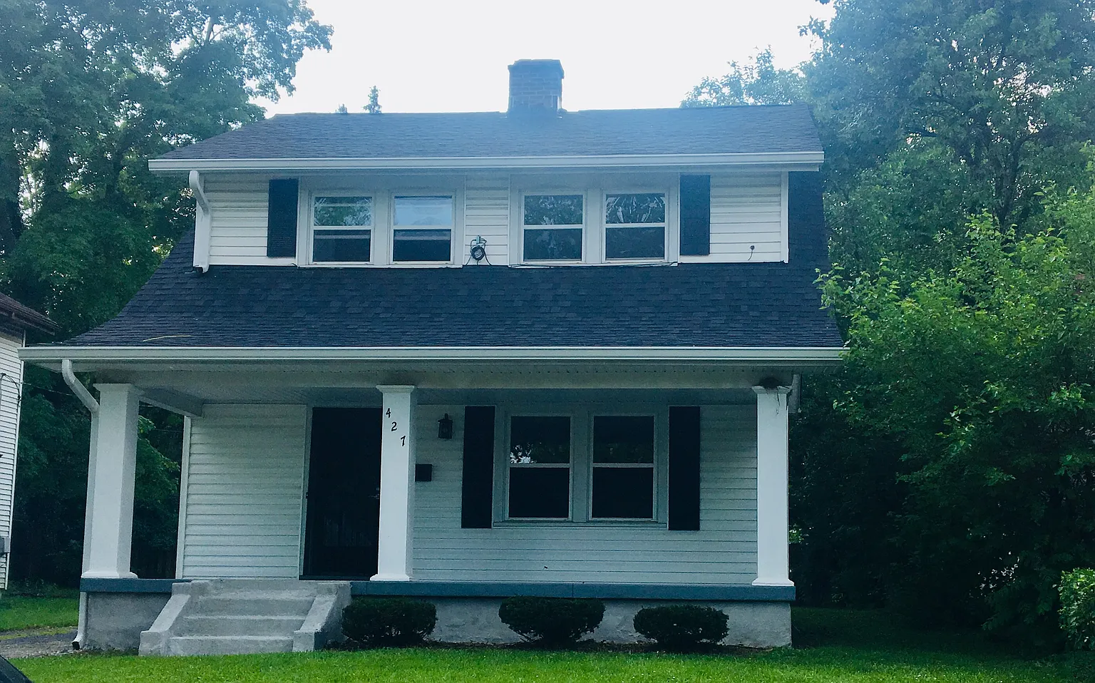 427 Sandalwood Dr photo 1