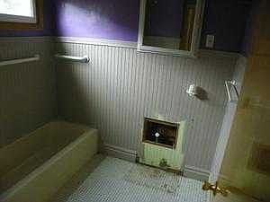 5th image of 3647 E 59th St