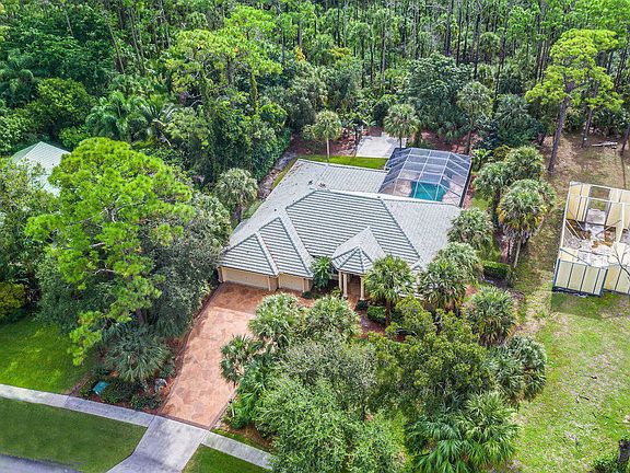 5th image of 8330 Whispering Oak Way