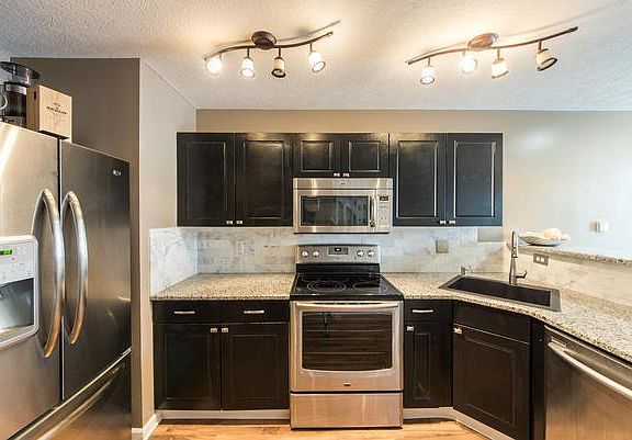 5th image of 7027 Monarchos Dr #2