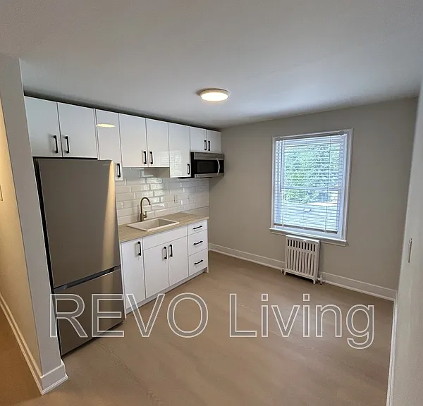 3 Water St #ST5 — Photo 2