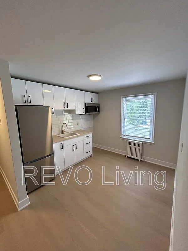 Building Photo - 3 Water St #ST5