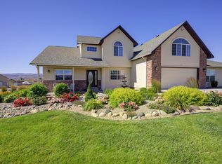 1311 L 7/10 Rd, Loma, CO 81524